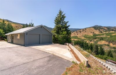 4626 Whispering Ridge Drive, House other with 4 bedrooms, 1 bathrooms and 2 parking in Wenatchee WA | Image 3