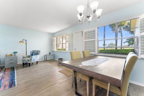 apt-103-33 Vista Gardens Trl, Vero Beach, FL, 32962-1733 | Card Image