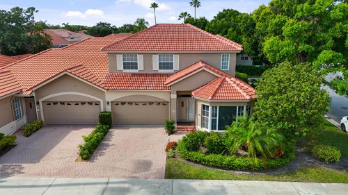 81 Monterey Pointe Dr, Palm Beach Gardens, FL, 33418-5809 | Card Image