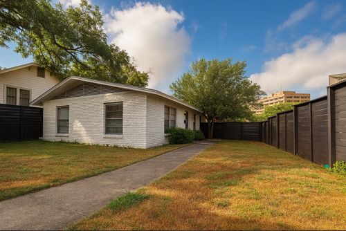 a-607 Bellevue Place, Austin, TX, 78705 | Card Image