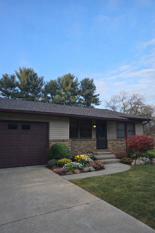 2344 Textile Rd, Saline, MI, 48176-9574 | Card Image