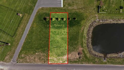 1535 Freedom Meadows Drive, NEENAH, WI, 54956 | Card Image