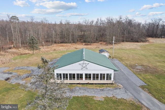 767 Pinetown Rd, Home with 4 bedrooms, 5 bathrooms and null parking in LEWISBERRY PA | Image 5