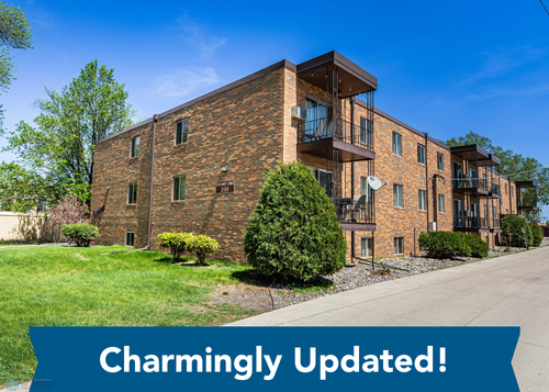 apt-15-3108 5th St S, Moorhead, MN, 56560-4952 | Card Image