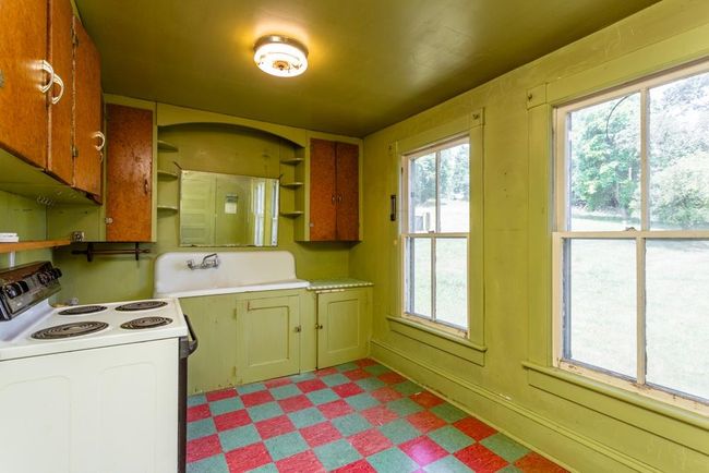 253 Church St, House other with 5 bedrooms, 1 bathrooms and null parking in TIMBERVILLE VA | Image 7