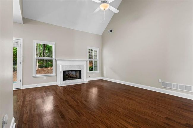 115 Graystone Ter, House other with 3 bedrooms, 2 bathrooms and 2 parking in Alpharetta GA | Image 13
