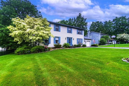 25 Briarwood Dr, Wappingers Falls, NY, 12590-6811 | Card Image
