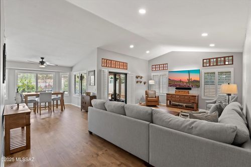 63822 E Squash Blossom Ln, Saddlebrooke, AZ, 85739-1264 | Card Image