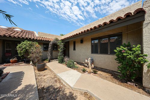 6540 N Maryland Cir, Phoenix, AZ, 85013-1031 | Card Image