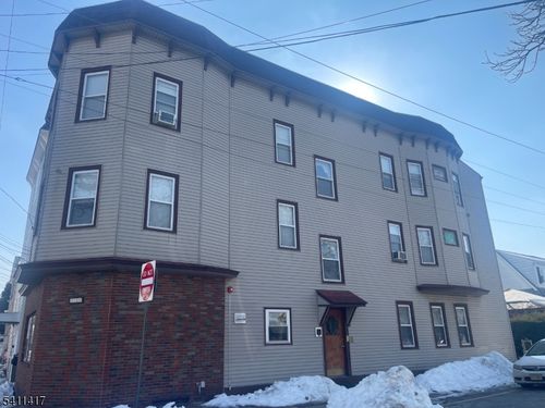apt-2-139 Ray St, Garfield, NJ, 07026-3769 | Card Image