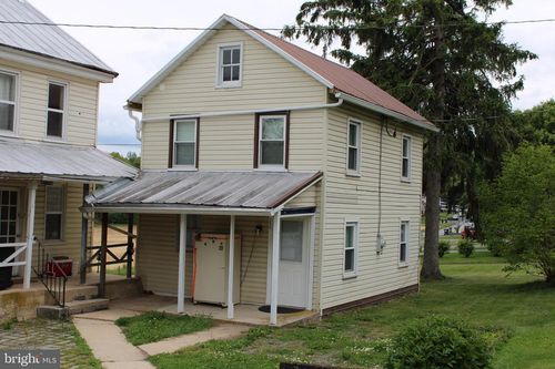 1325 Kramer Mill Rd, DENVER, PA, 17517-8918 | Card Image