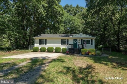 13340 Countyline Church Rd, Woodford, VA, 22580-2106 | Card Image