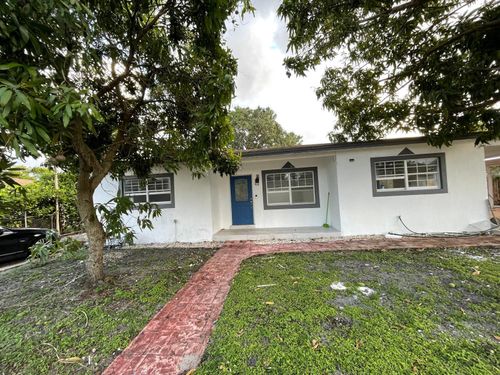 1530 Nw 132nd Ter, Miami, FL, 33167-1639 | Card Image