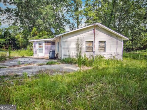 51 1st St, Concord, GA, 30206-2811 | Card Image