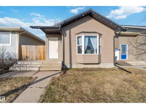 4132 51 St, Gibbons, AB, T0A1N0 | Card Image