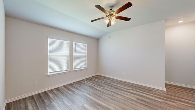 161 Creekfall Rd, House other with 4 bedrooms, 2 bathrooms and 2 parking in Burnet TX | Image 8