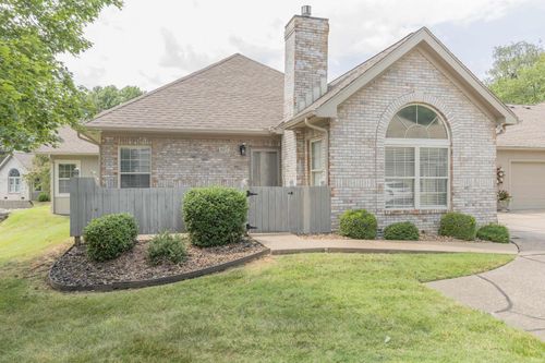 8217 River Park Way, Evansville, IN, 47715-8704 | Card Image