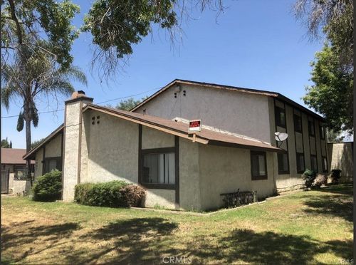 1097 Richland St, Upland, CA, 91786-6861 | Card Image