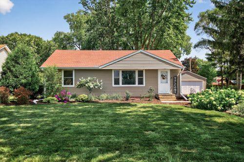 9025 Jackson St Ne, Blaine, MN, 55434-2408 | Card Image