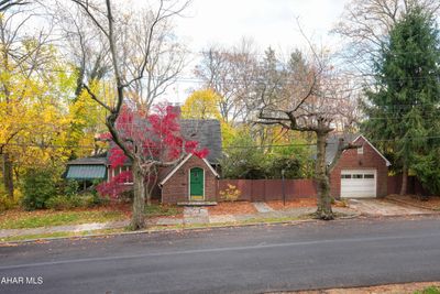 4041 Ridge Avenue, House other with 3 bedrooms, 1 bathrooms and null parking in Altoona PA | Image 1