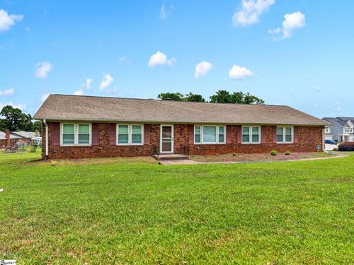 4067 Anderson Mill Road, Spartanburg, SC, 29301 | Card Image