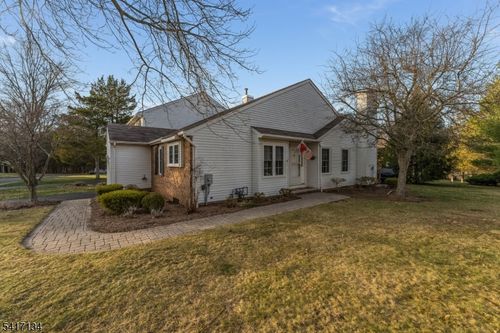 5 Choctaw Ridge Rd, Branchburg, NJ, 08876-5441 | Card Image