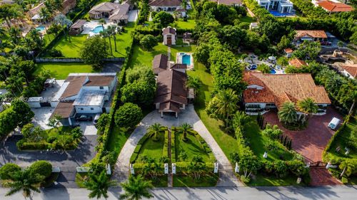 300 Sw 123rd Ave, Miami, FL, 33184-1528 | Card Image
