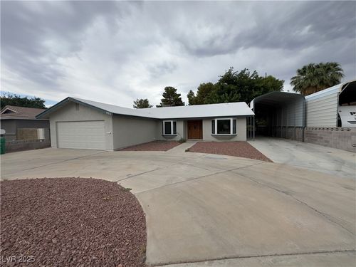 983 El Camino Way, Boulder City, NV, 89005 | Card Image