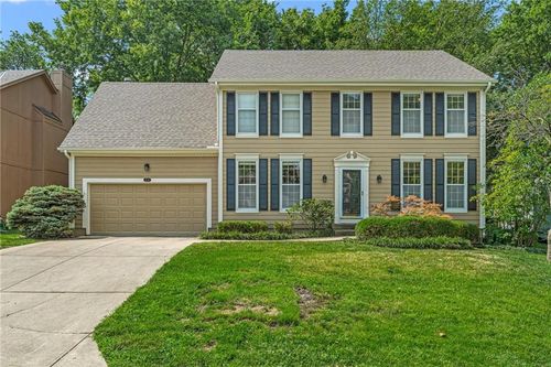 18735 W 116th St, Olathe, KS, 66061-6535 | Card Image