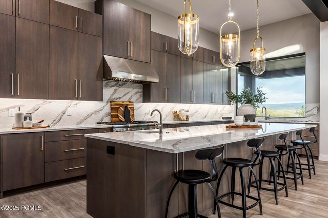 1817 W Skyridge Dr, Home with 5 bedrooms, 6 bathrooms and null parking in Mayflower Mnt UT | Image 6