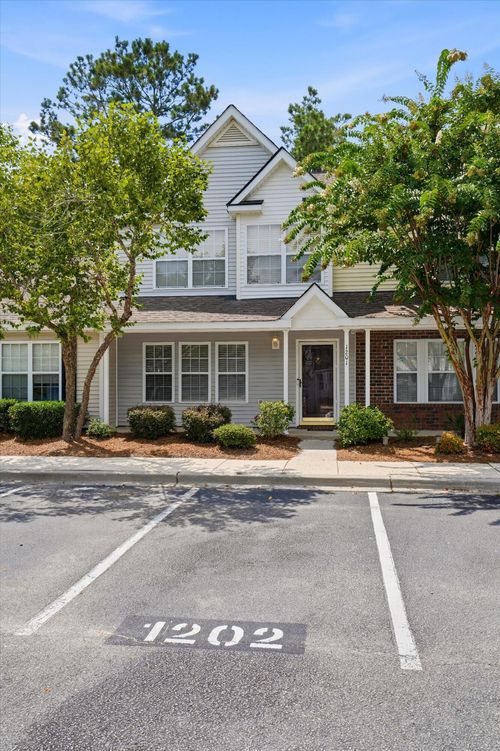 1201 Elm Hall Cir, Summerville, SC, 29483-8684 | Card Image