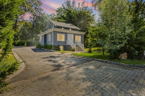 143 Rocky Point Landing Rd, Rocky Point, NY, 11778-9106 | Card Image