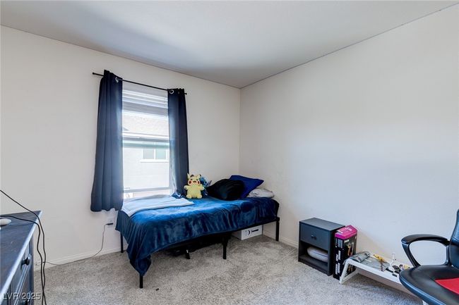 6804 Surf Green Ct, Townhouse with 3 bedrooms, 3 bathrooms and null parking in North Las Vegas NV | Image 14