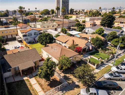 7015 Templeton St, Huntington Park, CA, 90255-5005 | Card Image