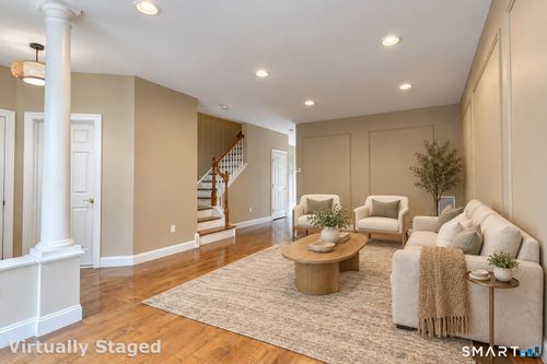 19-19 Orwich Ct, Danbury, CT, 06810-5176 | Card Image