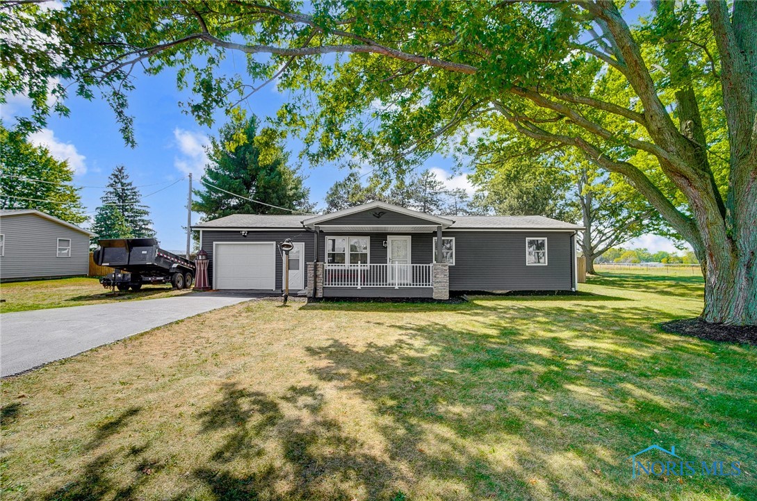 Bigelow Ave, Findlay, OH 45840