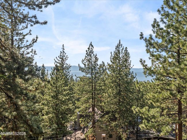 699 Lakeview Dr, House other with 3 bedrooms, 2 bathrooms and 2 parking in Zephyr Cove NV | Image 34