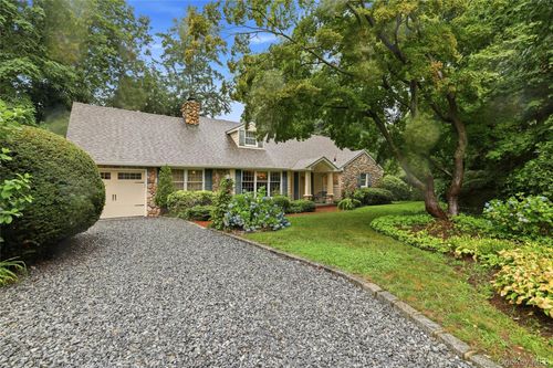 73 Cove Rd, Huntington, NY, 11743-2254 | Card Image