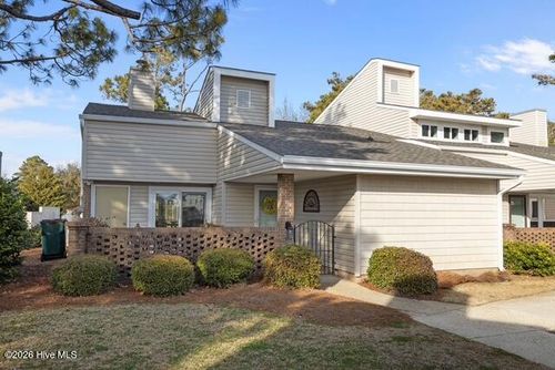 204 Sound Ct, Morehead City, NC, 28557-9676 | Card Image