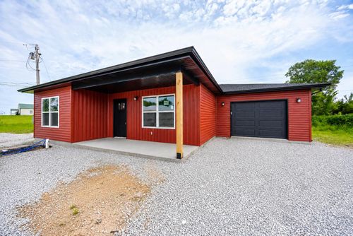 1338 E Bias Ln, Centralia, MO, 65240-5524 | Card Image