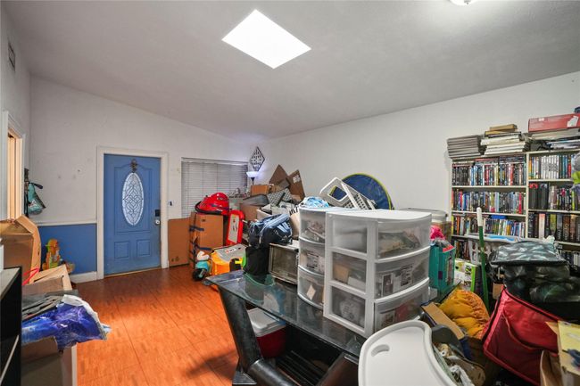 2846 W 75 Th Ter, House other with 3 bedrooms, 2 bathrooms and null parking in Hialeah FL | Image 13