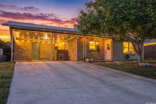 1602 Deer Trl, Kerrville, TX, 78028-4727 | Card Image