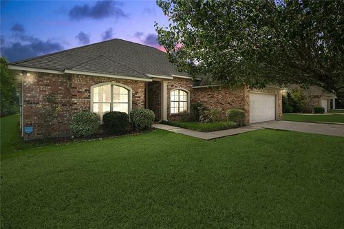 39616 Bedico Trace Blvd, Ponchatoula, LA, 70454-8144 | Card Image