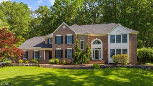 37 Shy Creek Rd, Pittstown, NJ, 08867-5155 | Card Image