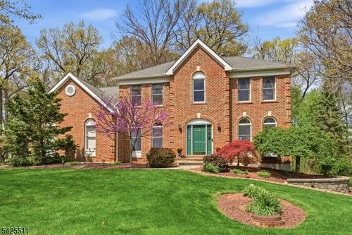 11 Wyckoff Dr, Pittstown, NJ, 08867-4235 | Card Image