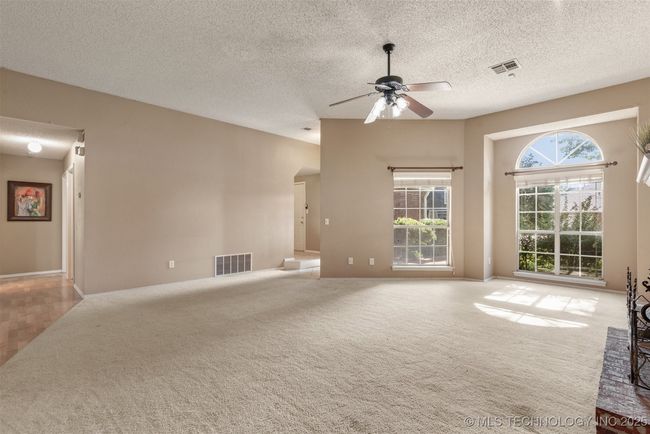 9528 S 93 Rd East Ave, House other with 5 bedrooms, 3 bathrooms and null parking in Tulsa OK | Image 11
