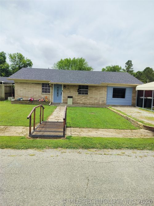 413 Stanton St, Calera, OK, 74730-1814 | Card Image