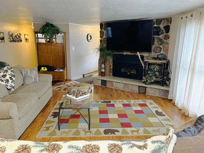 7251 Bradley St, House other with 3 bedrooms, 2 bathrooms and 2 parking in LAKE TOMAHAWK WI | Image 10