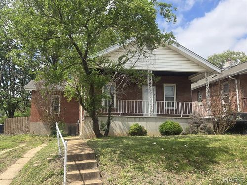 1371 Louisville Ave, Saint Louis, MO, 63139-3421 | Card Image