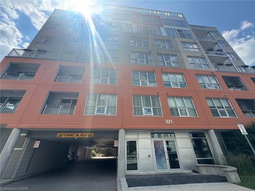 {{alt}} | Card Image